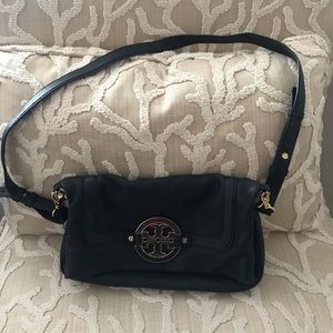 Authentic Tory Burch purse crossbody